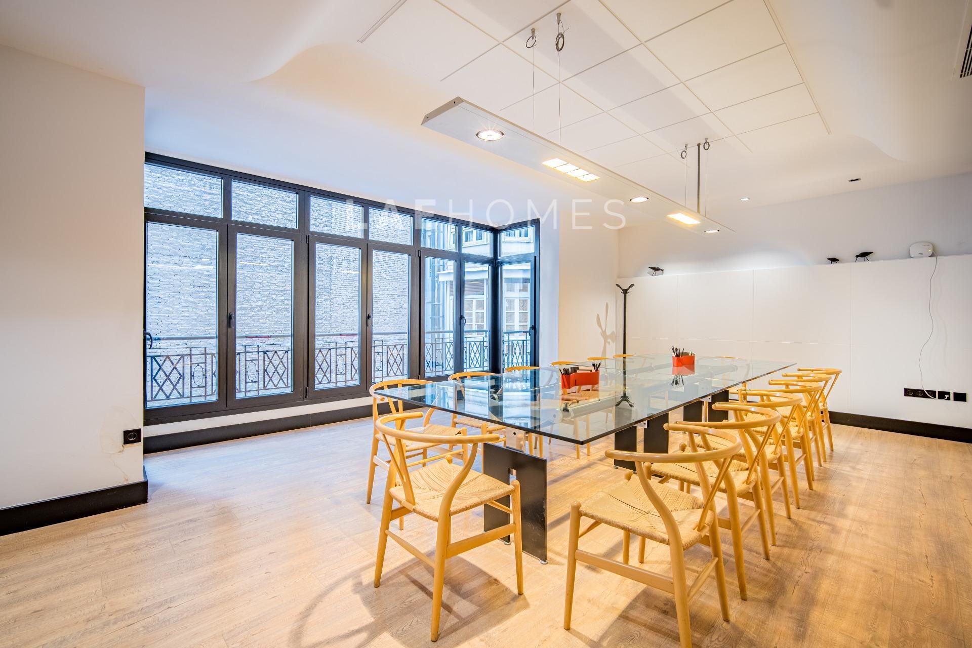 Dining room of Apartment for sale in  Valencia Capital  with Air Conditioner, Heating and Parquet flooring