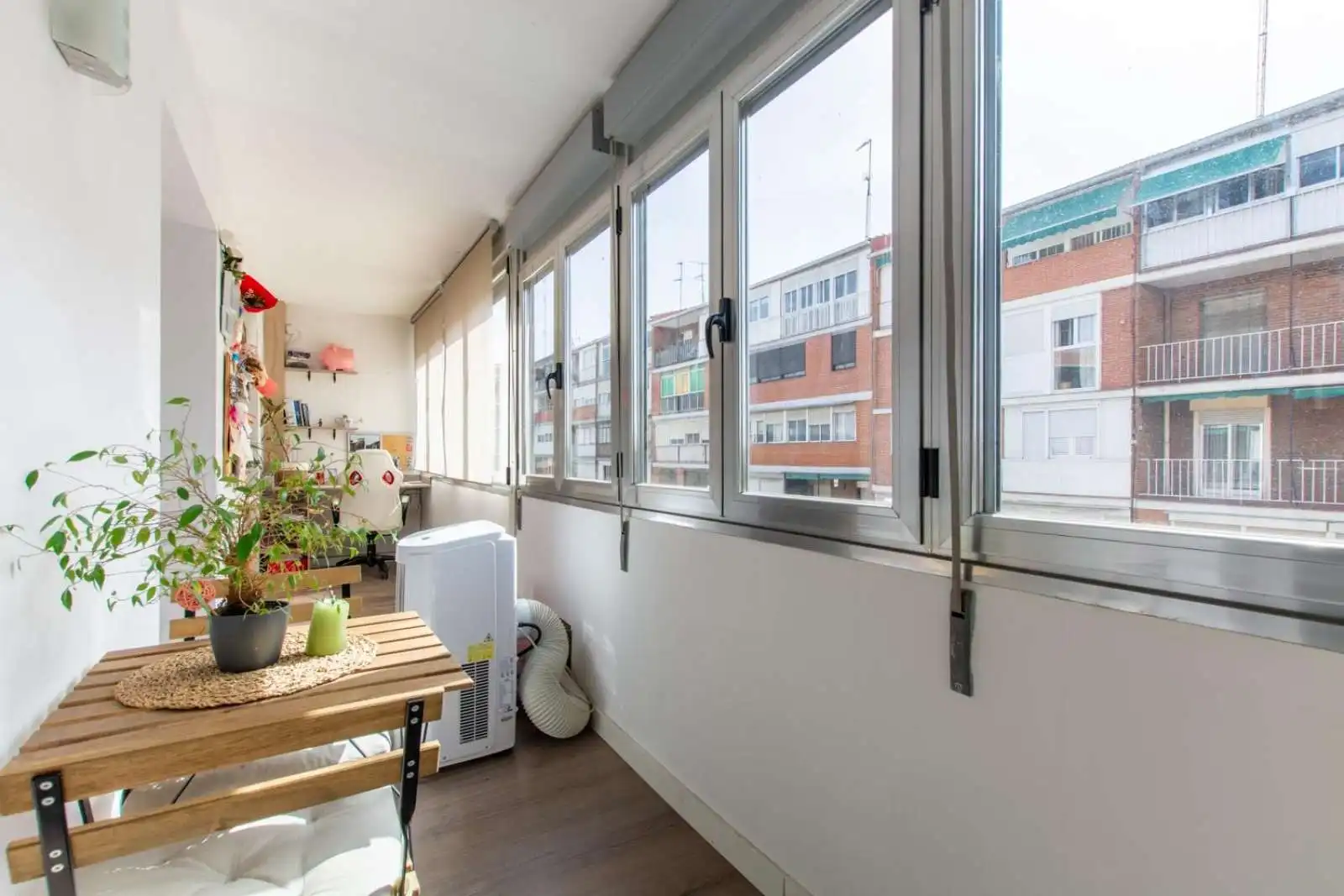 Terrassa de Apartament per a compartir en  Madrid Capital amb Aire condicionat, Calefacció i Terrassa