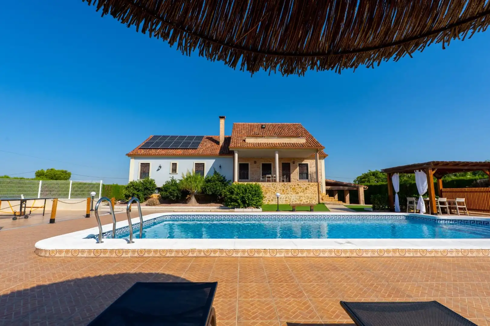 Villa con piscina in vendita a Camino Catral, imagen 2