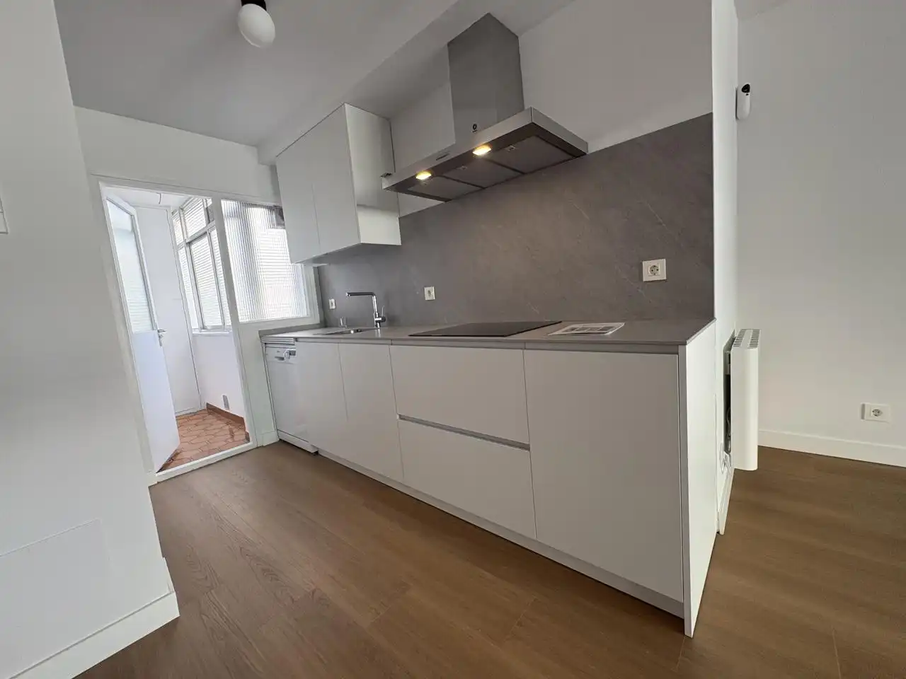Küche von Wohnung zur Miete in Madrid mit Klimaanlage und Heizung