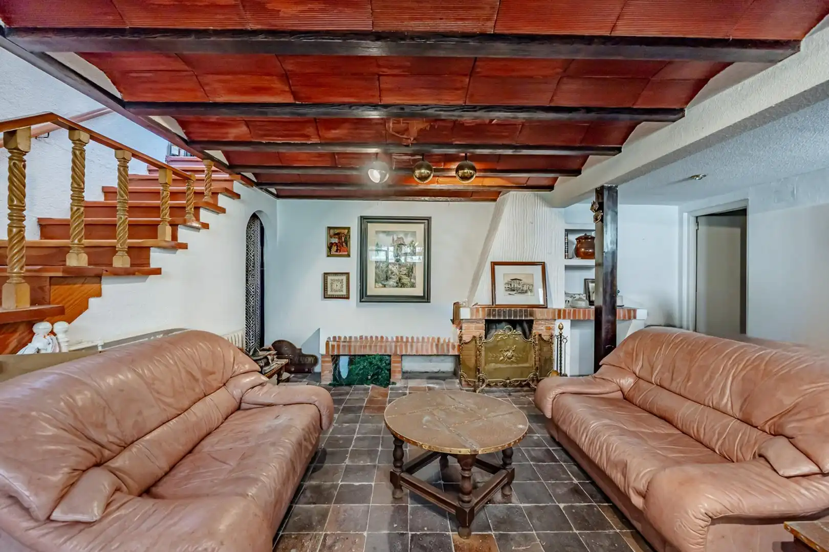 Sala d'estar de Casa adosada en venda en Pozuelo de Alarcón amb Aire condicionat, Calefacció i Jardí privat