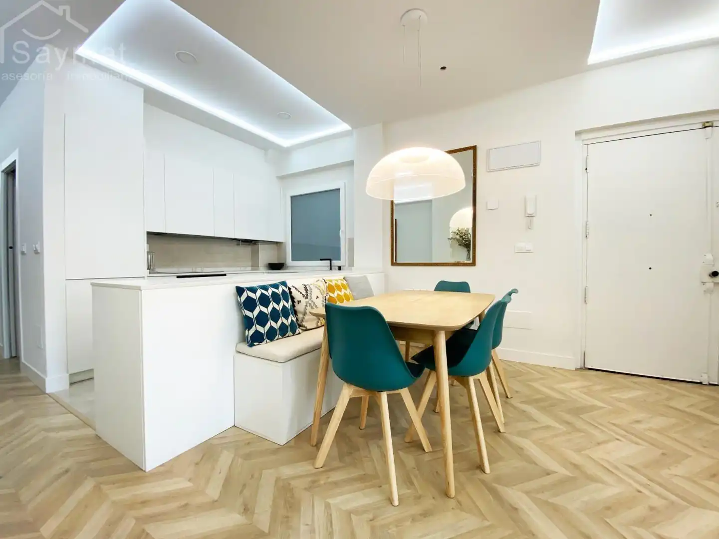 Flat for sale in Puerto Chico