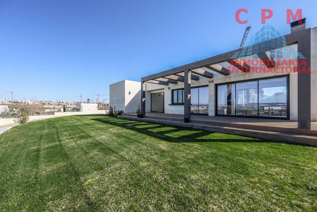 Casa-chalet en Alquiler en Los Satélites - Roza Martín