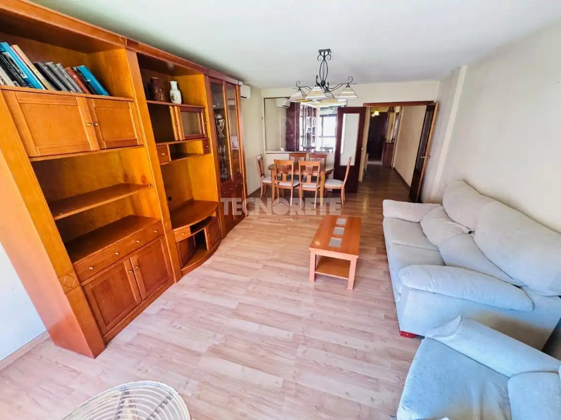 Sala de estar de Piso en venta en Toledo con Aire acondicionado, Calefacción y Trastero