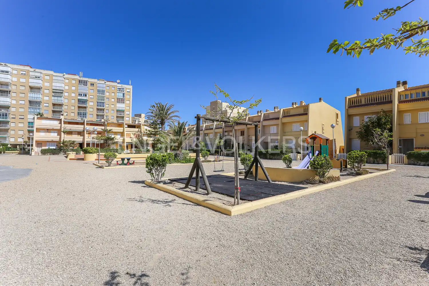 Exterior view of Houses for rent in Valencia  with Heating, Private garden and Terrace