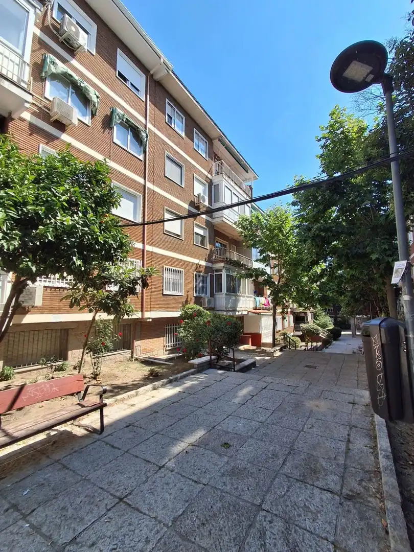 Vista exterior de Piso en venta en Colmenar Viejo con Terraza
