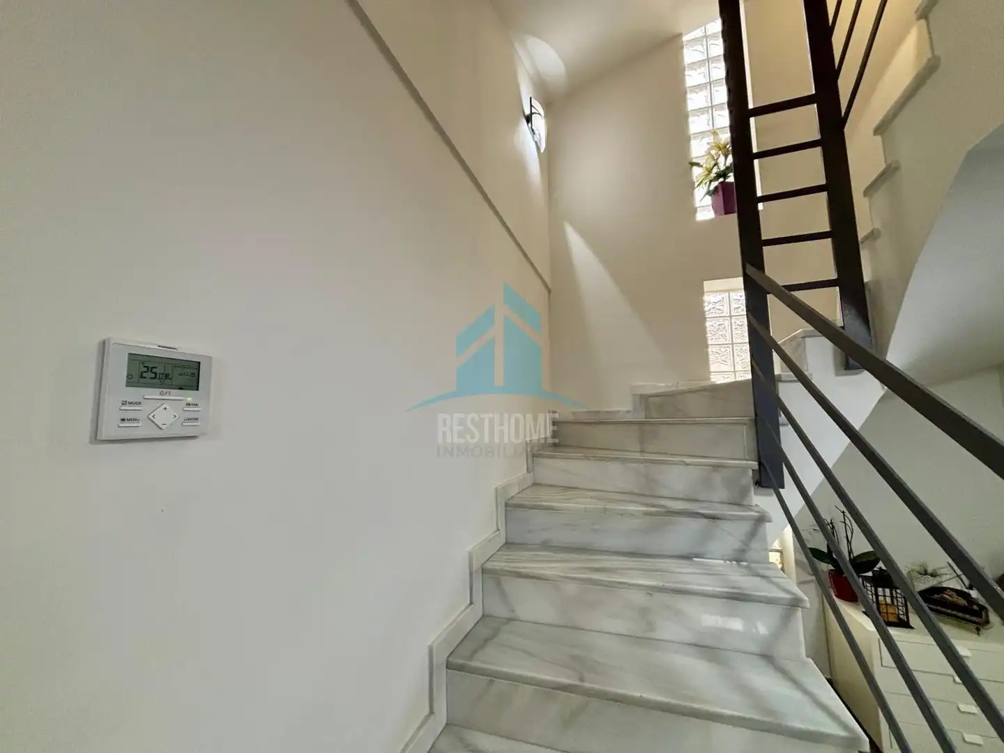 Casa adosada en venda en Daimús amb Aire condicionat, Calefacció i Jardí privat