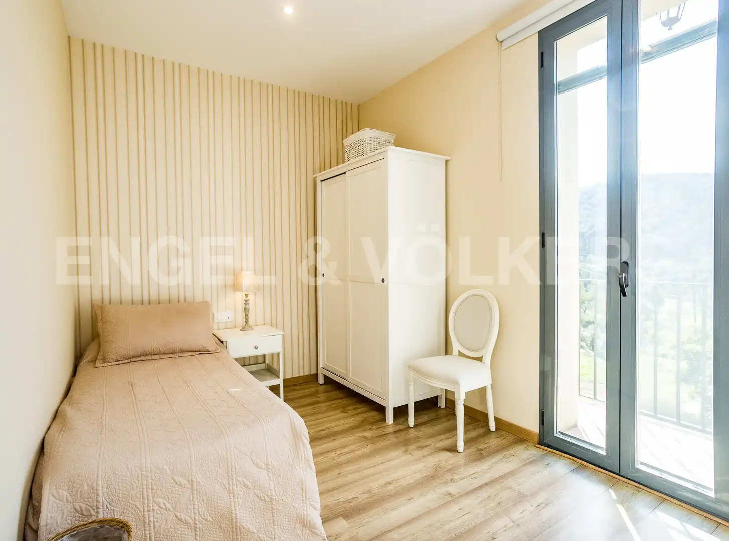 Bedroom of Country homes for sale in Llinars del Vallès  with Air Conditioner, Heating and Private garden