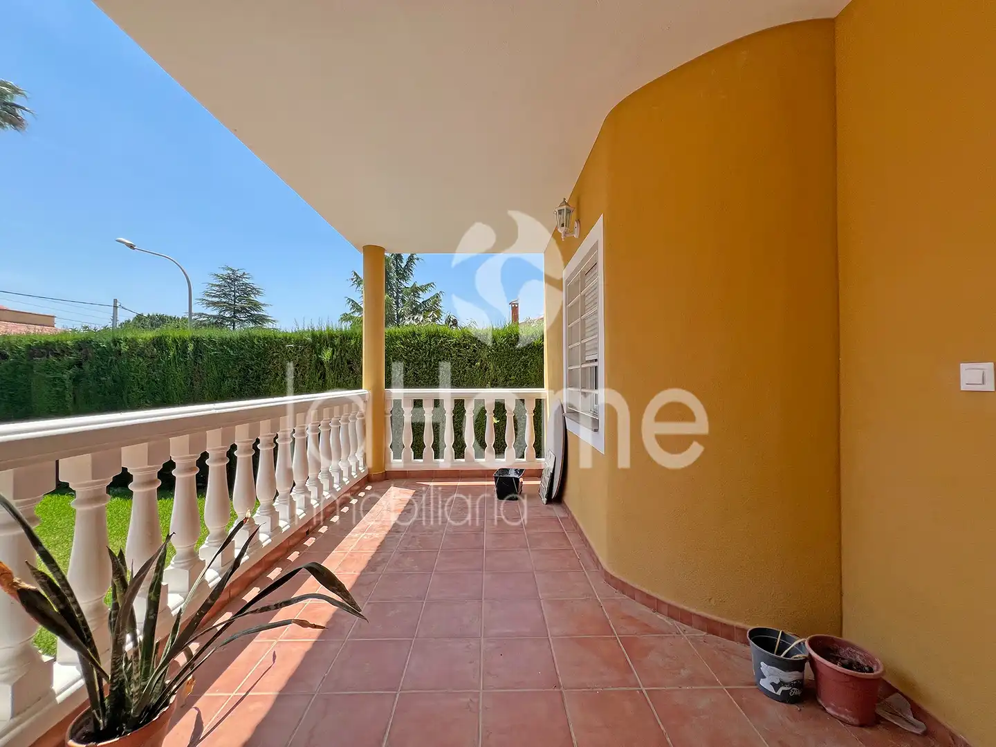 Terrace of Detached homes for rent in La Pobla de Vallbona  with Air Conditioner, Heating and Private garden