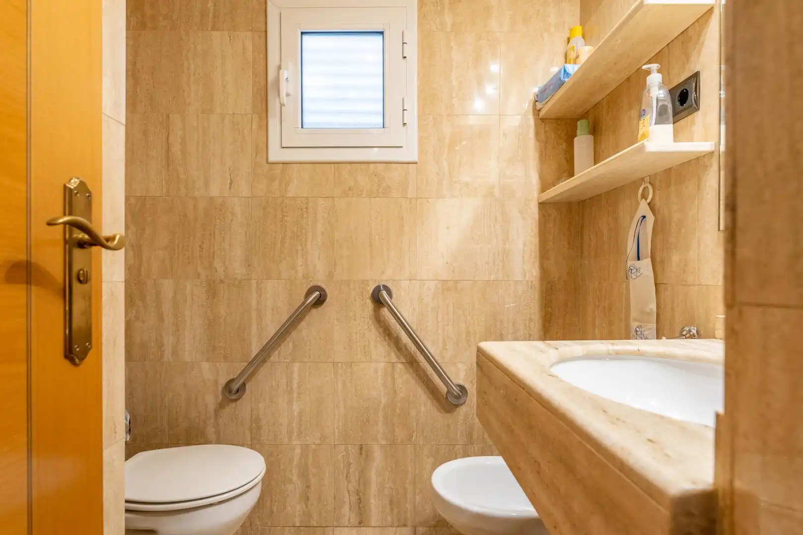 Baño de Casa o chalet en venta en Cambrils con Calefacción, Terraza y Piscina