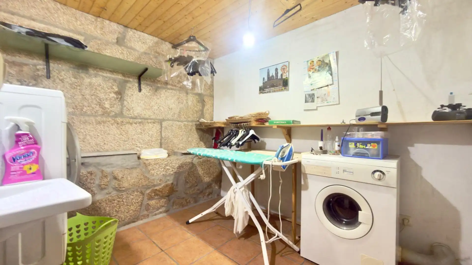 Casa con terraza en venta en Amoeiro, imagen 34