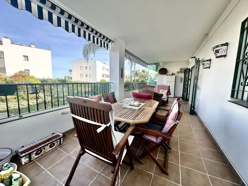 Terrasse von Erdgeschoss zum Verkauf in Mijas mit Klimaanlage, Terrasse und Möbliert