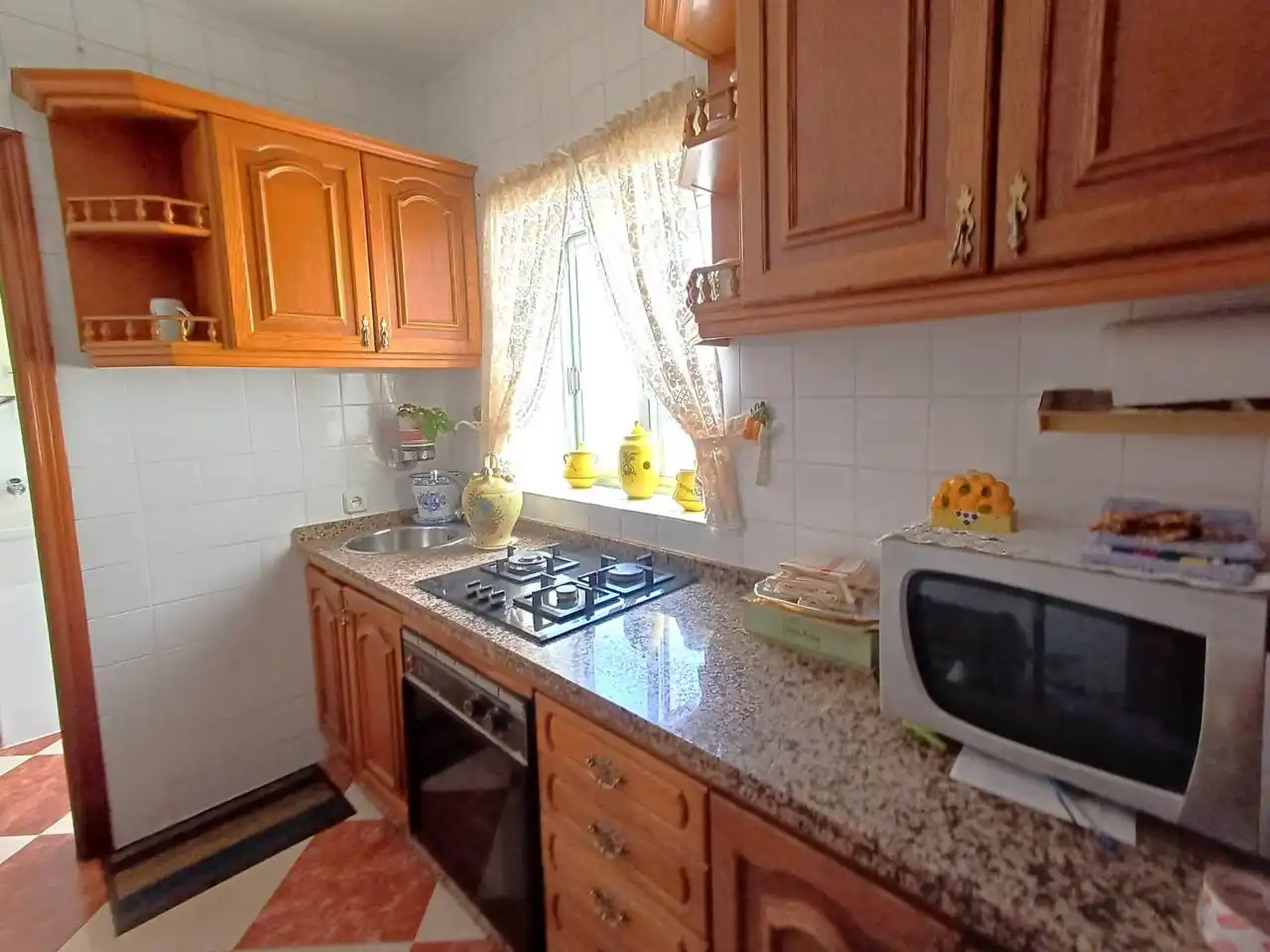 Küche von Wohnung zum Verkauf in Huelva mit Klimaanlage