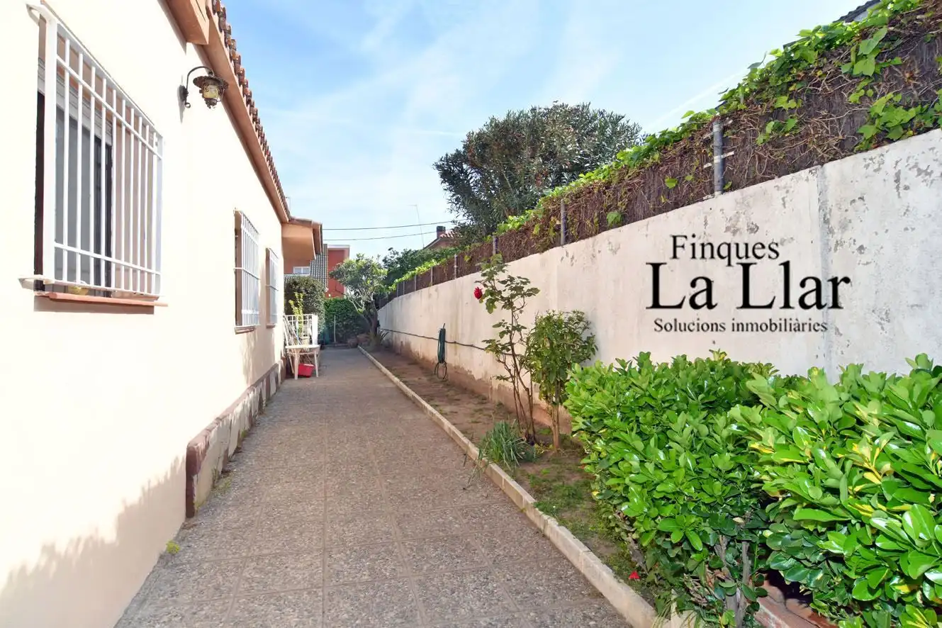 Houses for sale in Mar-i-Sol