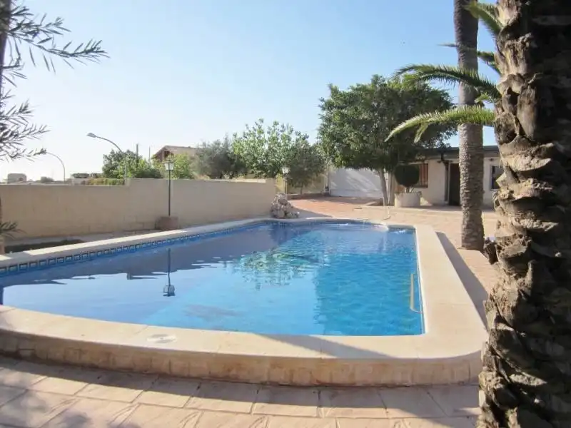 Swimming pool of Houses for sale in Alicante / Alacant  with Air Conditioner, Heating and Private garden