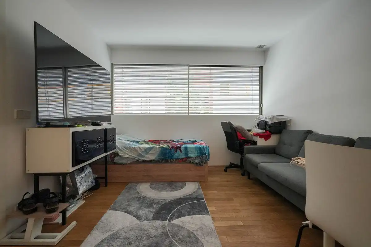Flat with pool for sale in Calle de Javier Ferrero, imagen 6