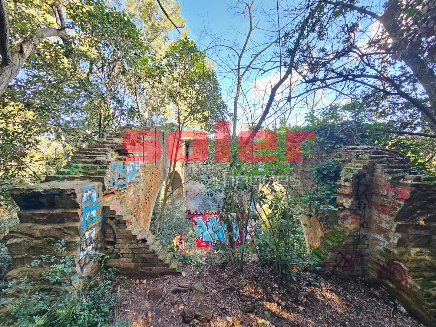 Jardín de Finca rústica en venta en Barcelona