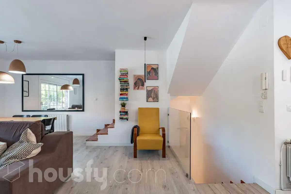 Sala de estar de Casa o chalet en venta en Viladecans con Balcón