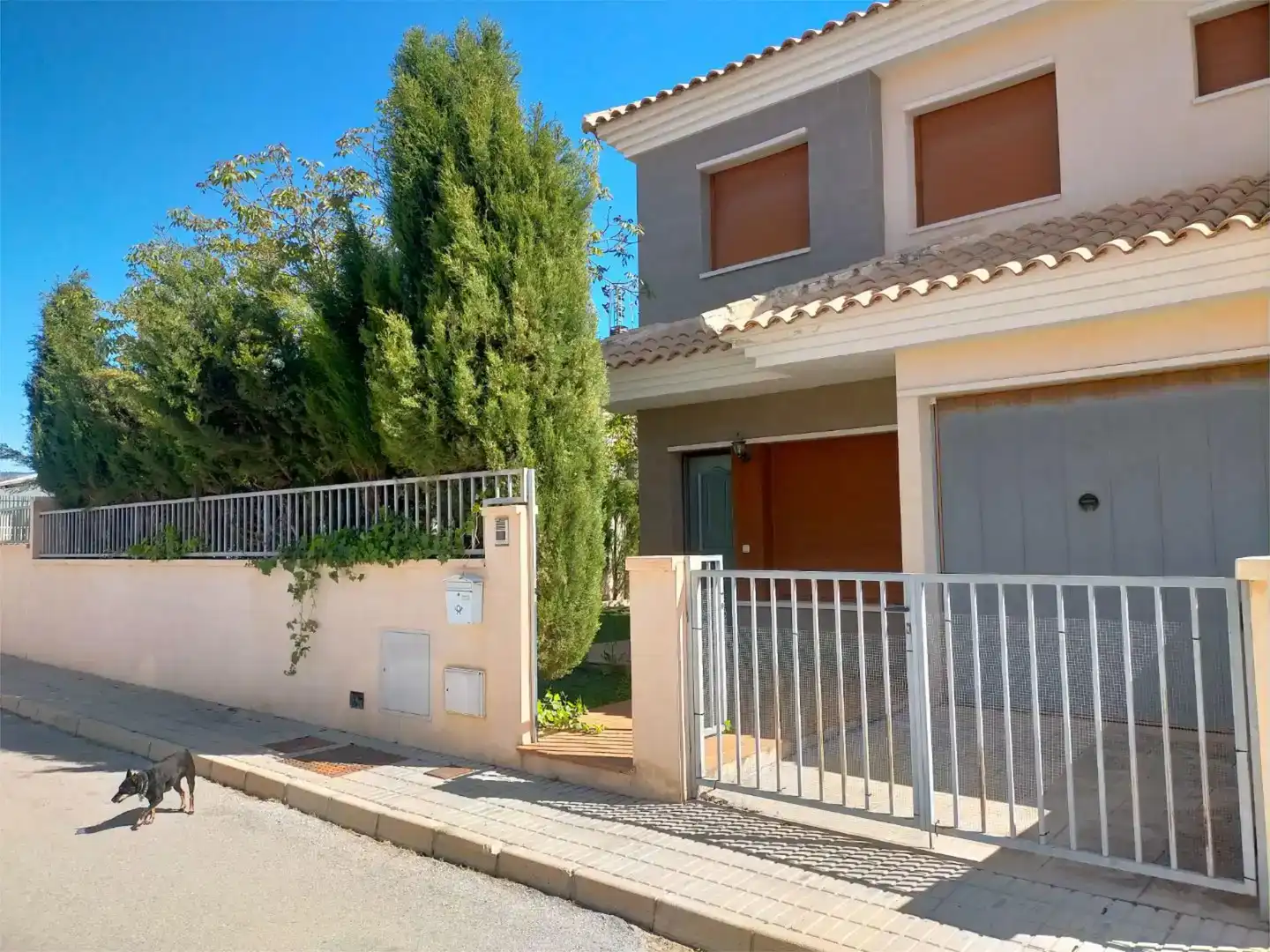 Vista exterior de Pis en venda en Puebla de Don Fadrique amb Jardí privat i Moblat