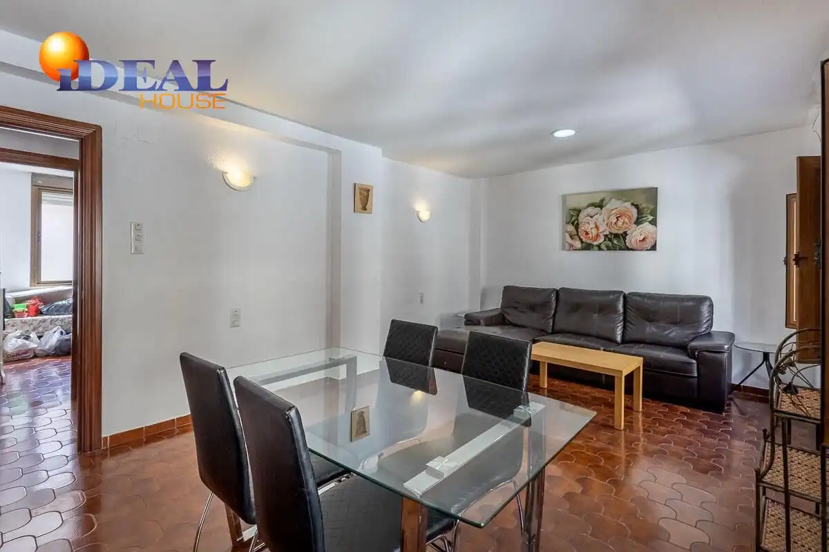 Flat with terrace for sale in Calle SAN ANTON 33, imagen 7