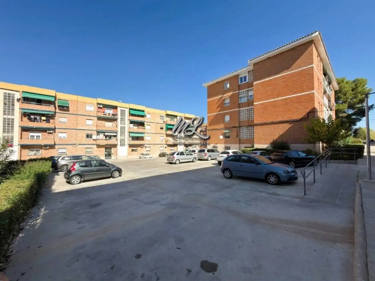 Vista exterior de Piso en venta en Santa María de Benquerencia