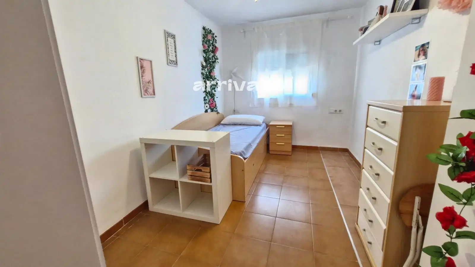 Habitación de Casa adosada de alquiler en Valencia con Terraza, Piscina y Horno