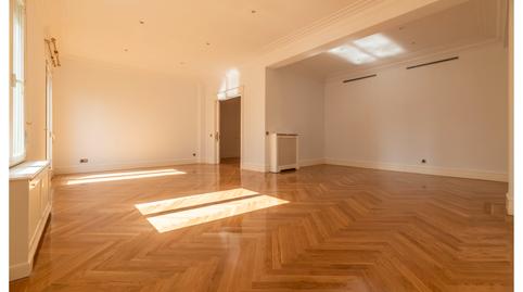 Foto 4 de Pis de lloguer a Almagro,  Madrid Capital