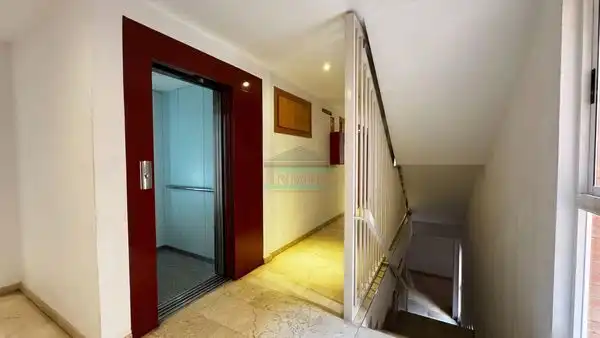 Wohnung zur Miete in Granada mit Klimaanlage, Heizung und Waschmaschine