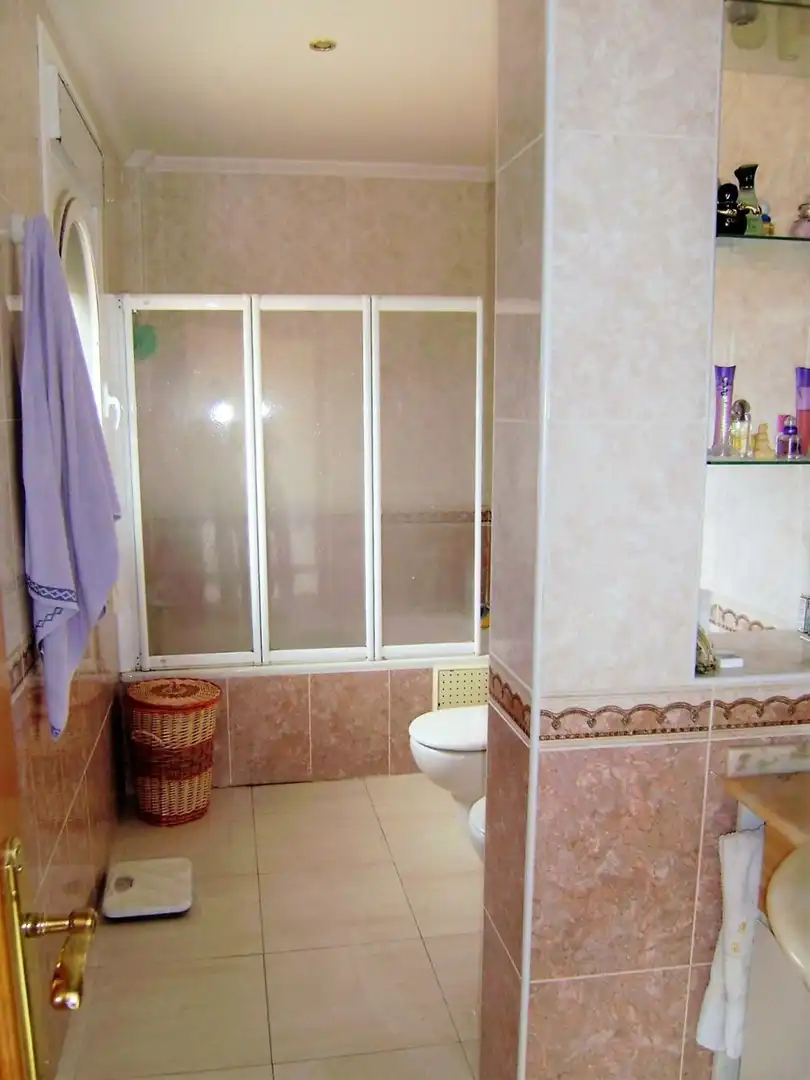 Chalet con piscina en venta en Urbanizaciones, imagen 47