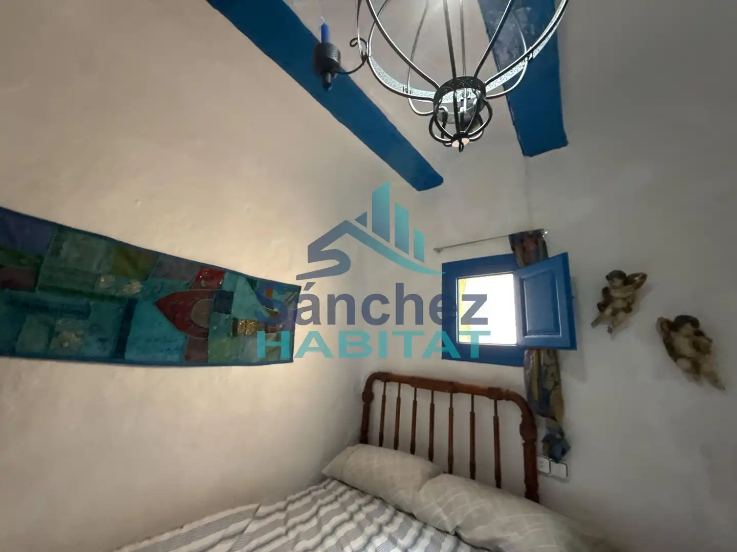Habitación de Finca rústica en venta en Chelva con Amueblado
