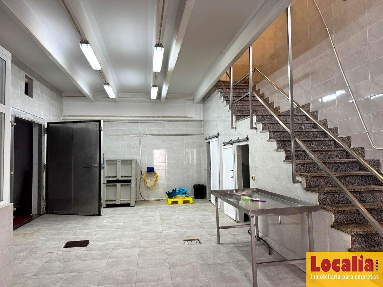 Nau industrial de lloguer en Santoña