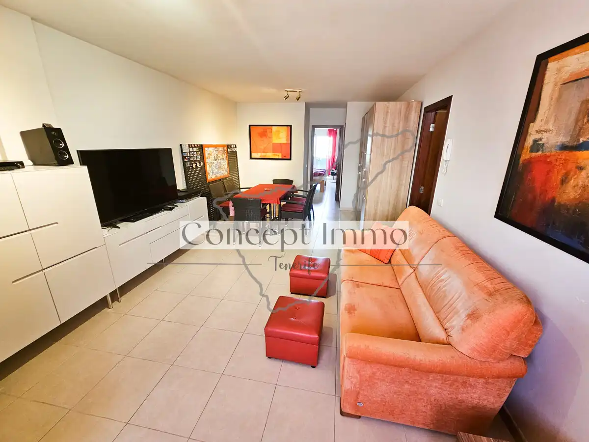 Sala de estar de Piso en venta en Arona con Aire acondicionado, Terraza y Trastero