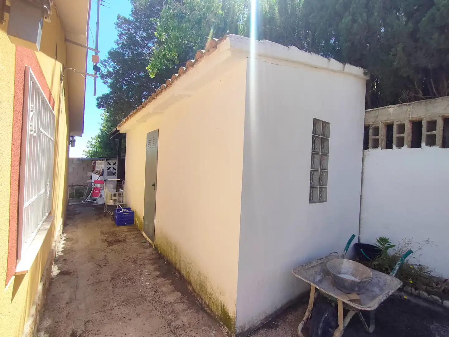 Vista exterior de Casa o chalet en venta en Torrent con Jardín privado y Terraza