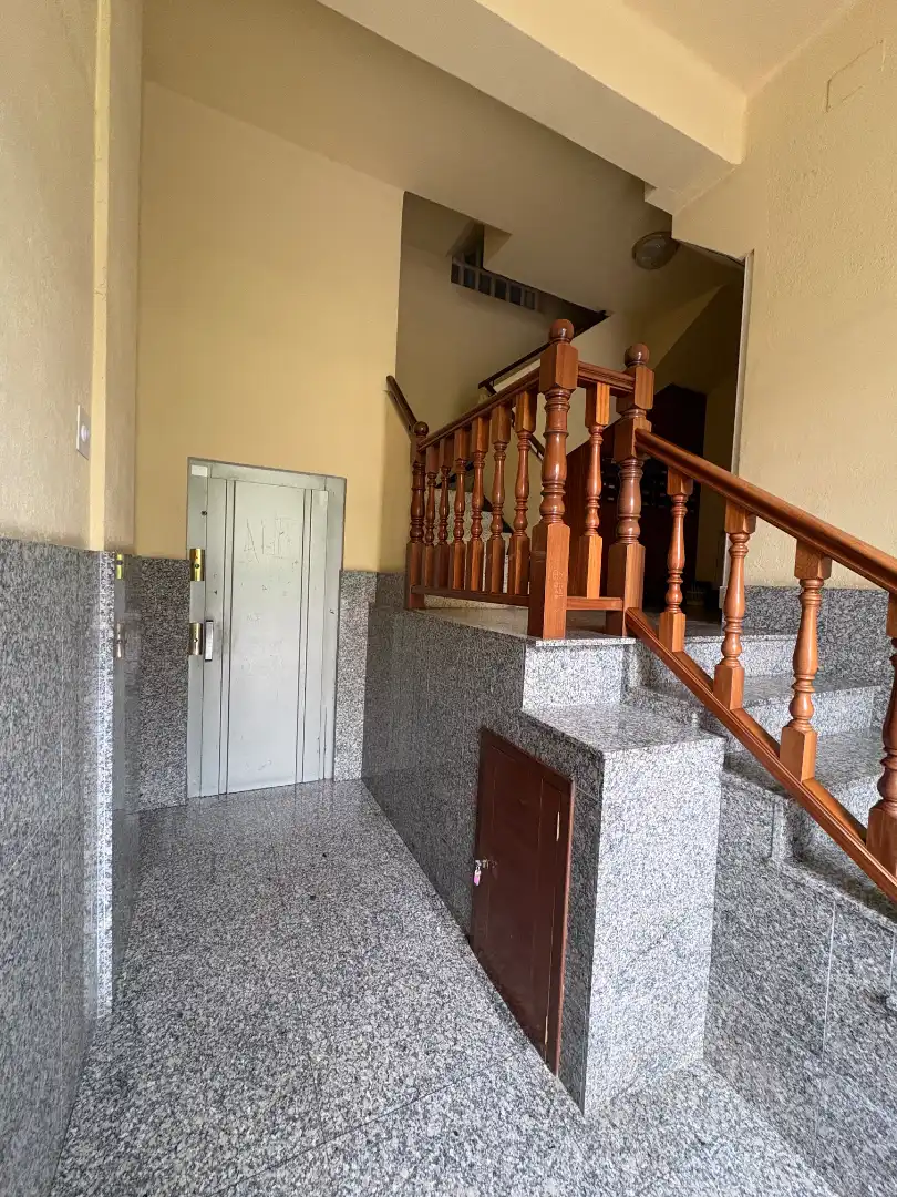 Piso en venta en Ferrol con Amueblado y Balcón