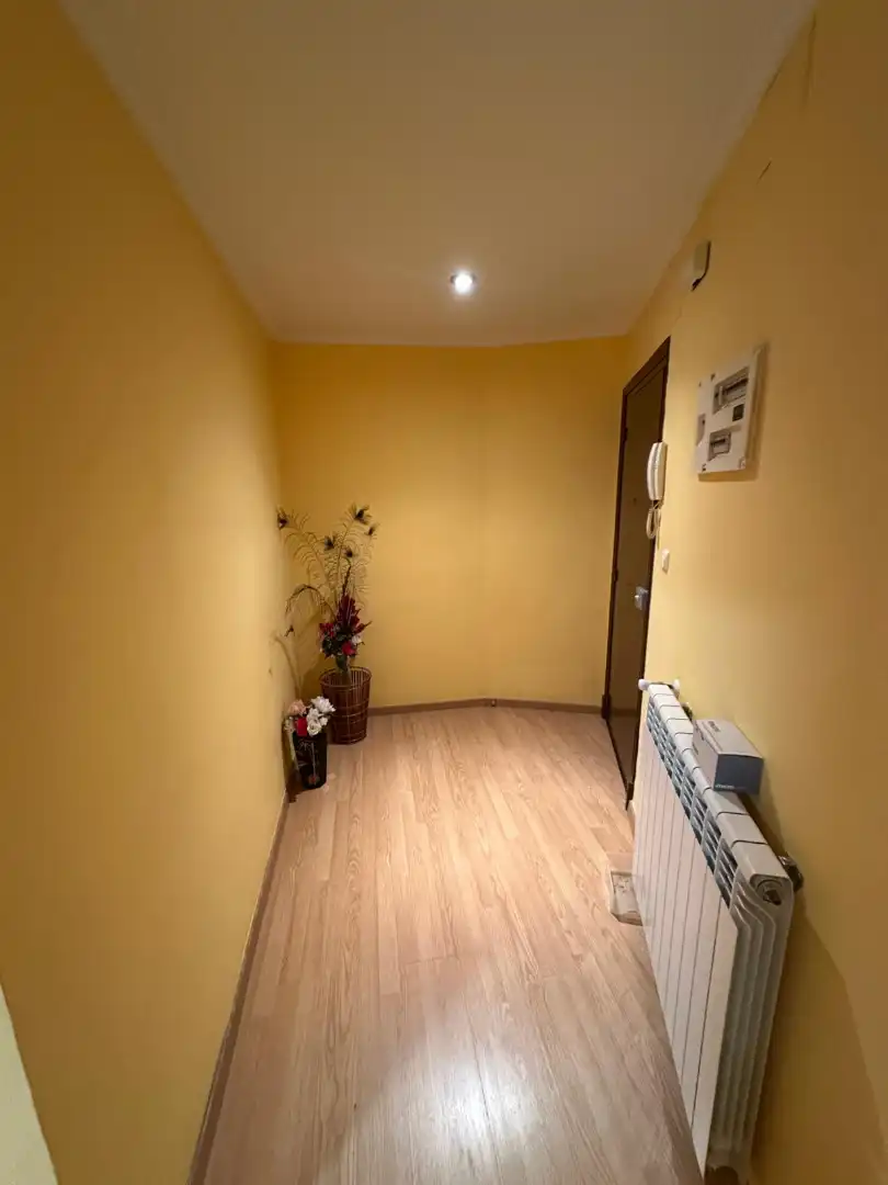 Piso en venta en Cenicero con Calefacción