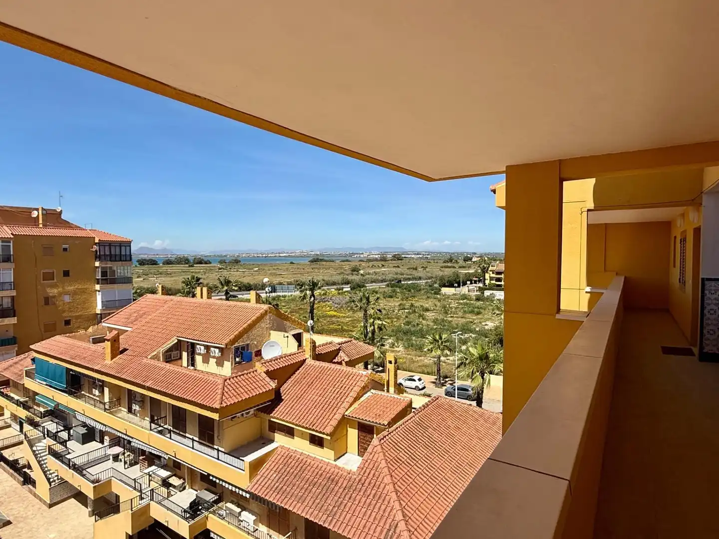 Vista exterior de Ático en venta en Torrevieja