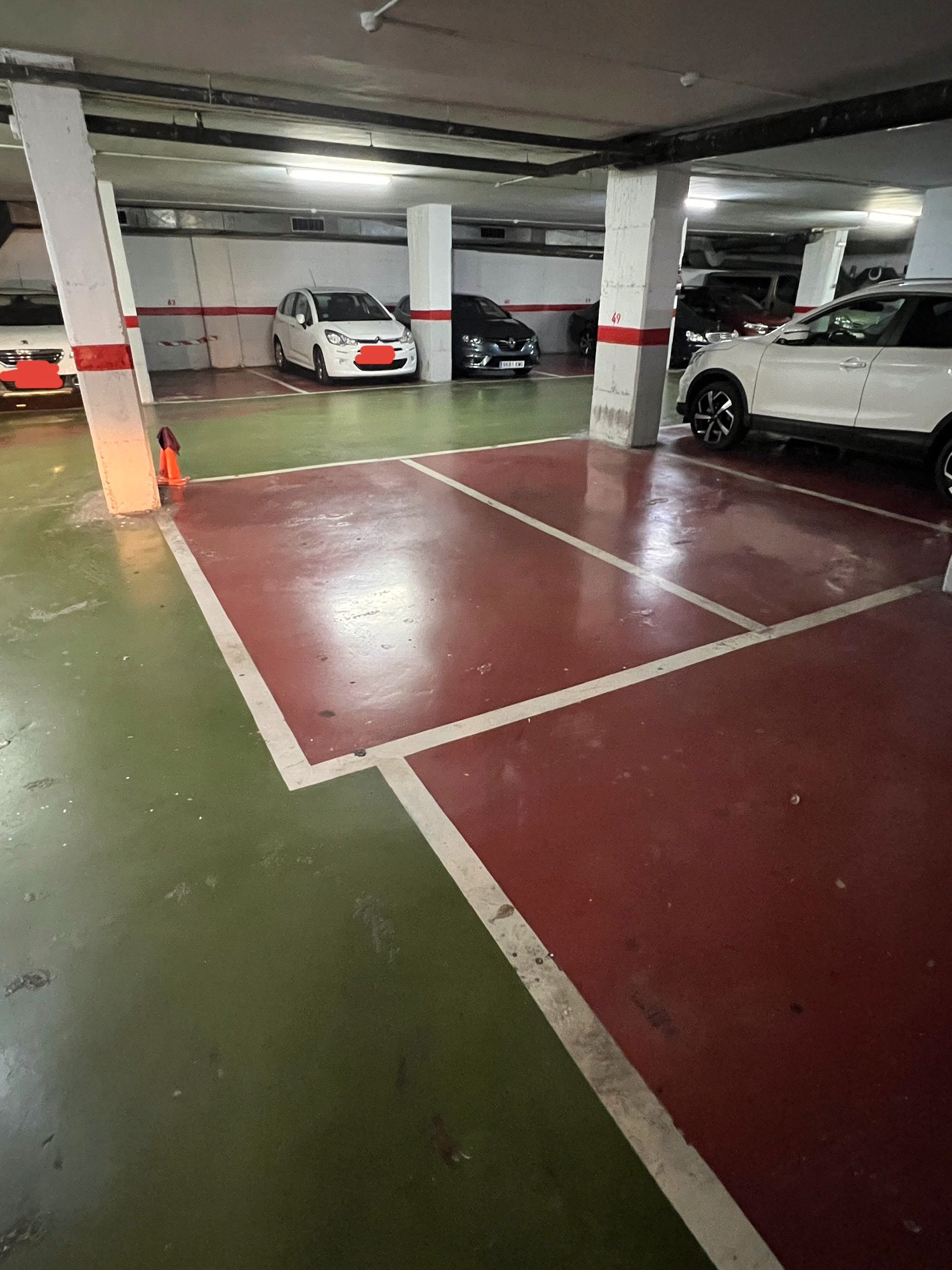 Aparcament de Garatge de lloguer en Cornellà de Llobregat