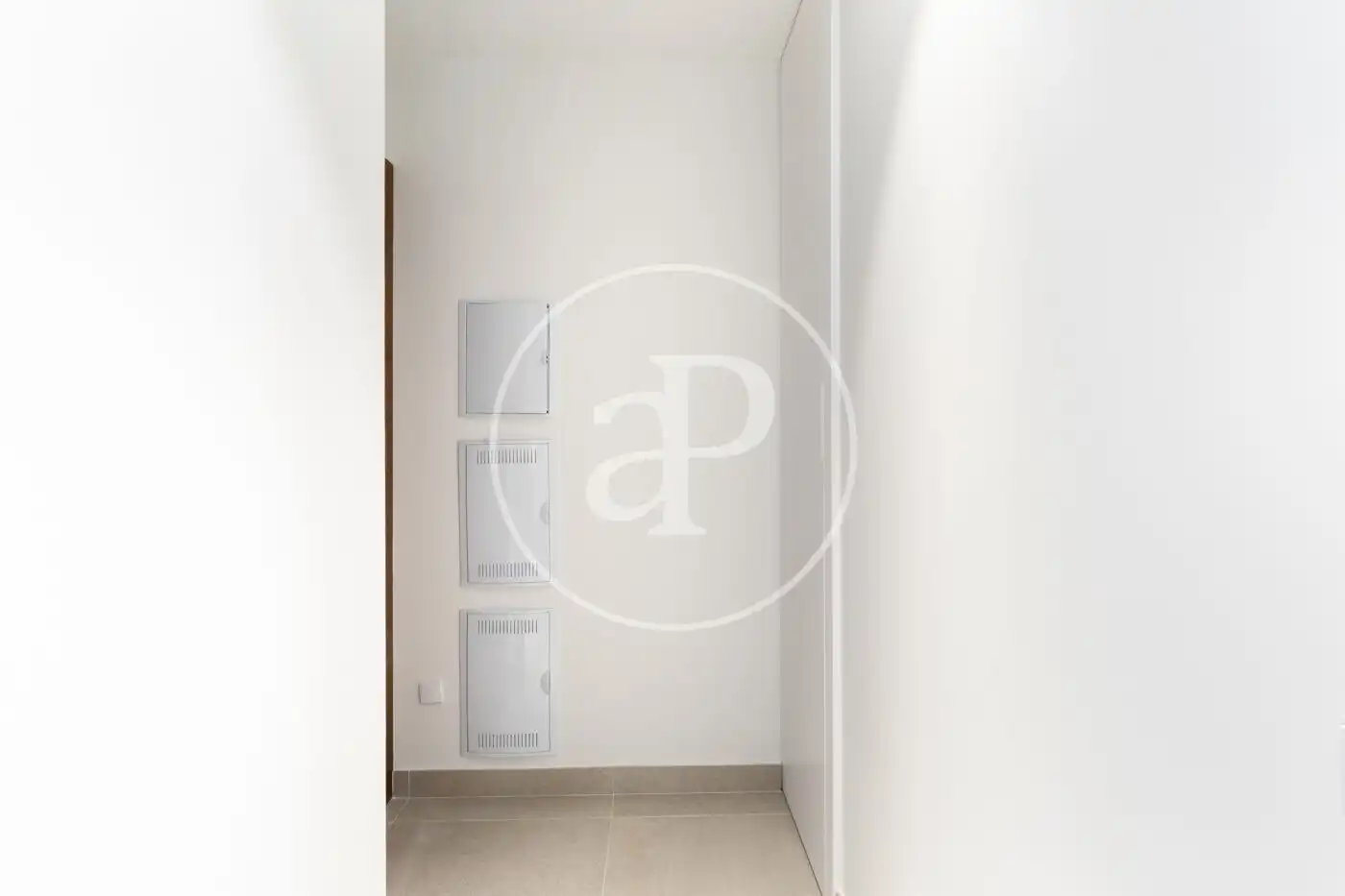 Flat for rent in Calle de Pérez Bayer, Sant Francesc