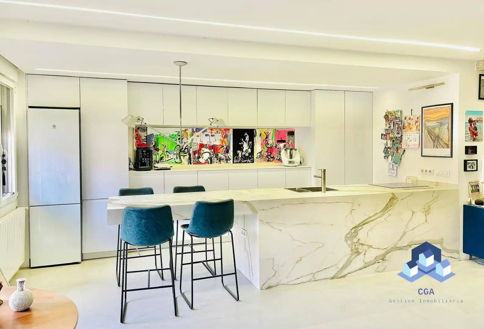 Piso con terraza en venta en Avenida Juan Carlos I 36