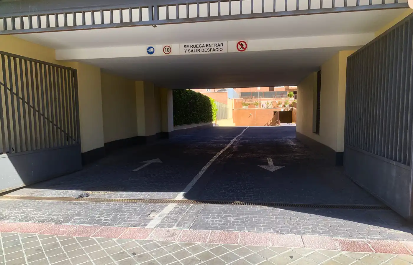 Parkplatz von Garage zum Verkauf in Fuencarral - El Pardo