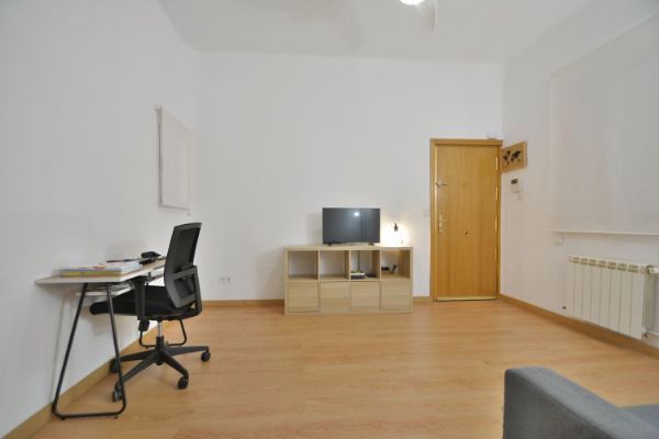 Sala d'estar de Pis en venda en  Madrid Capital amb Calefacció
