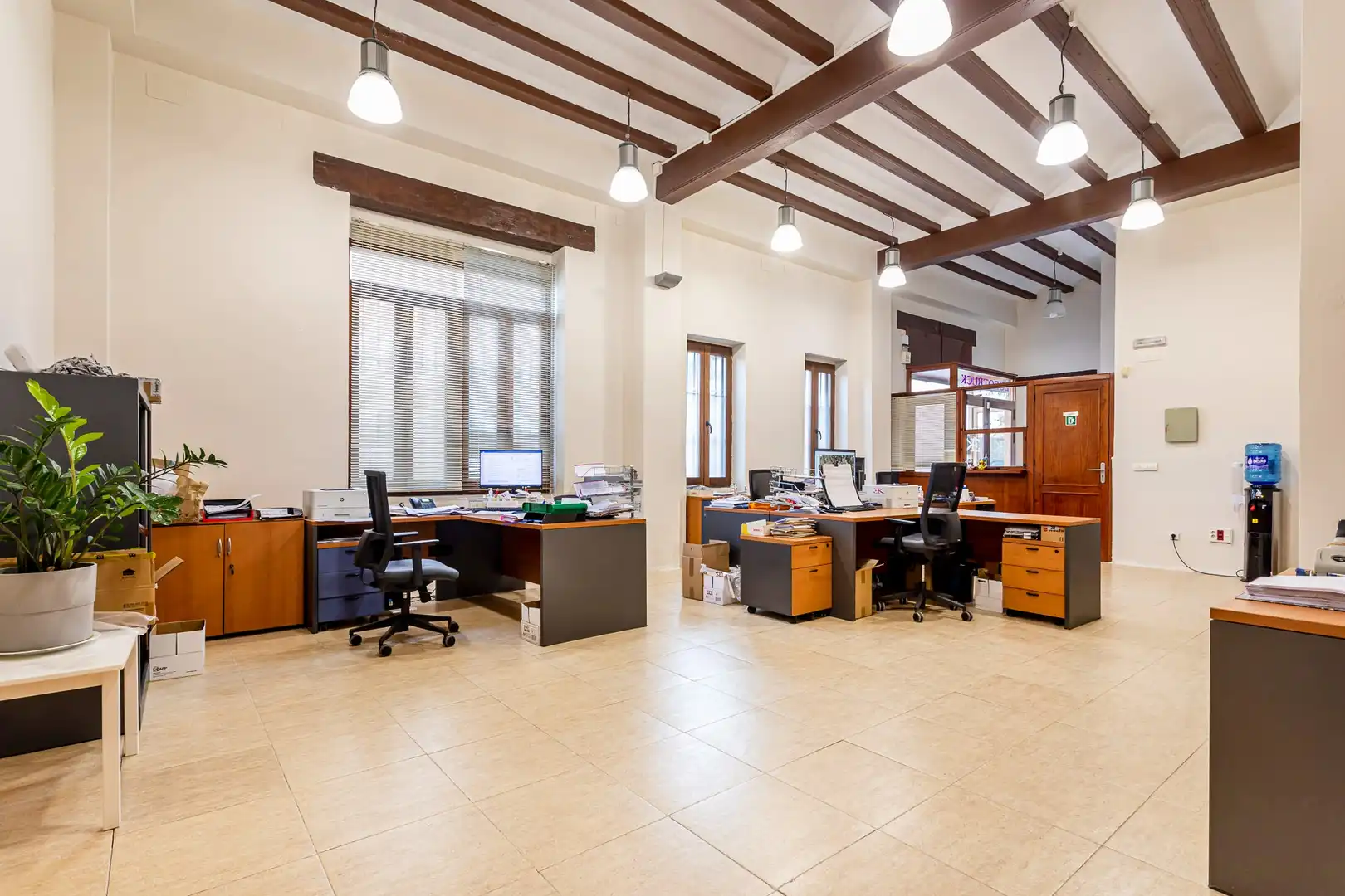 Commercial properties for sale in Valencia