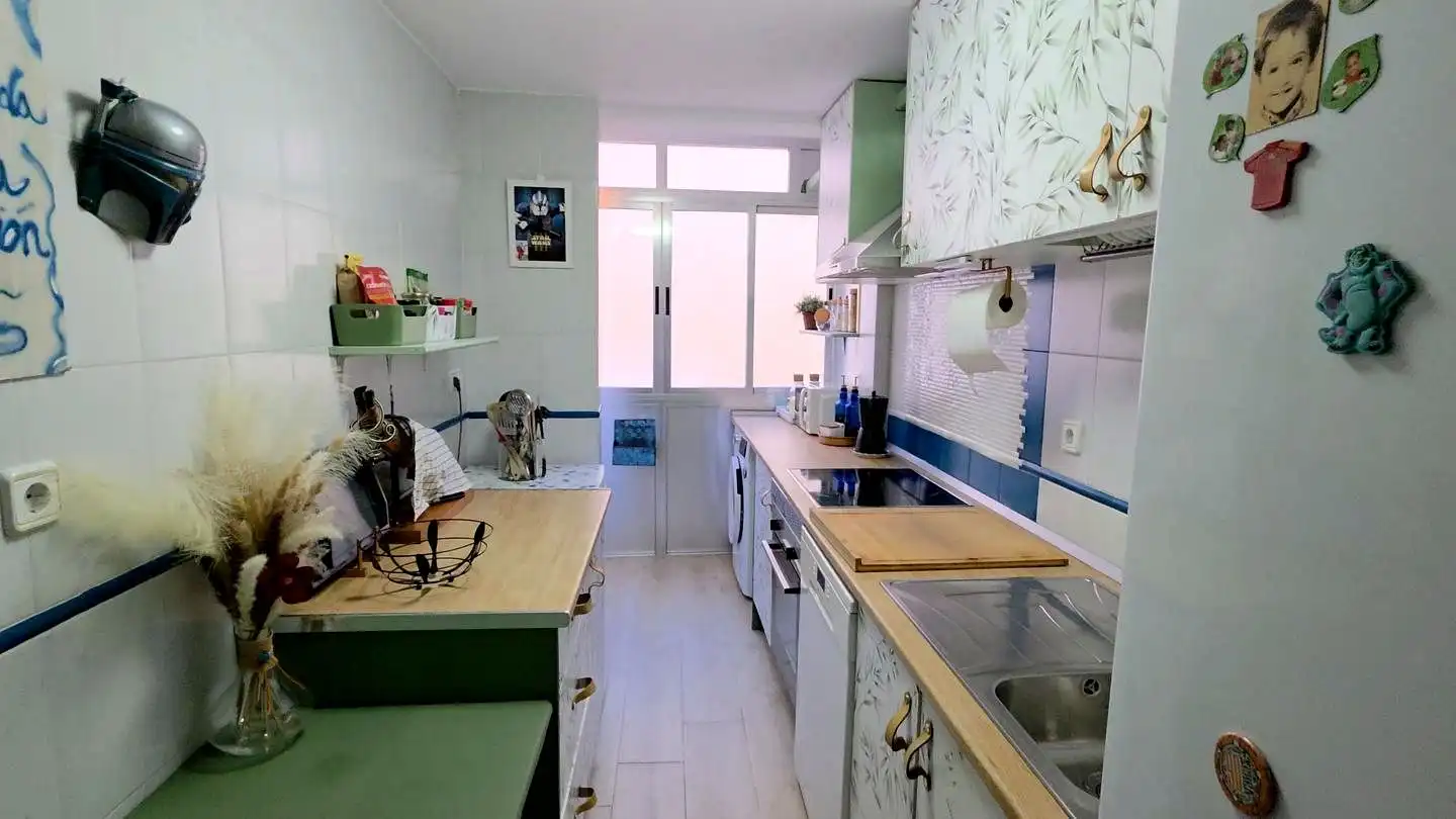 Cocina de Piso en venta en San Sebastián de los Reyes con Terraza y Balcón
