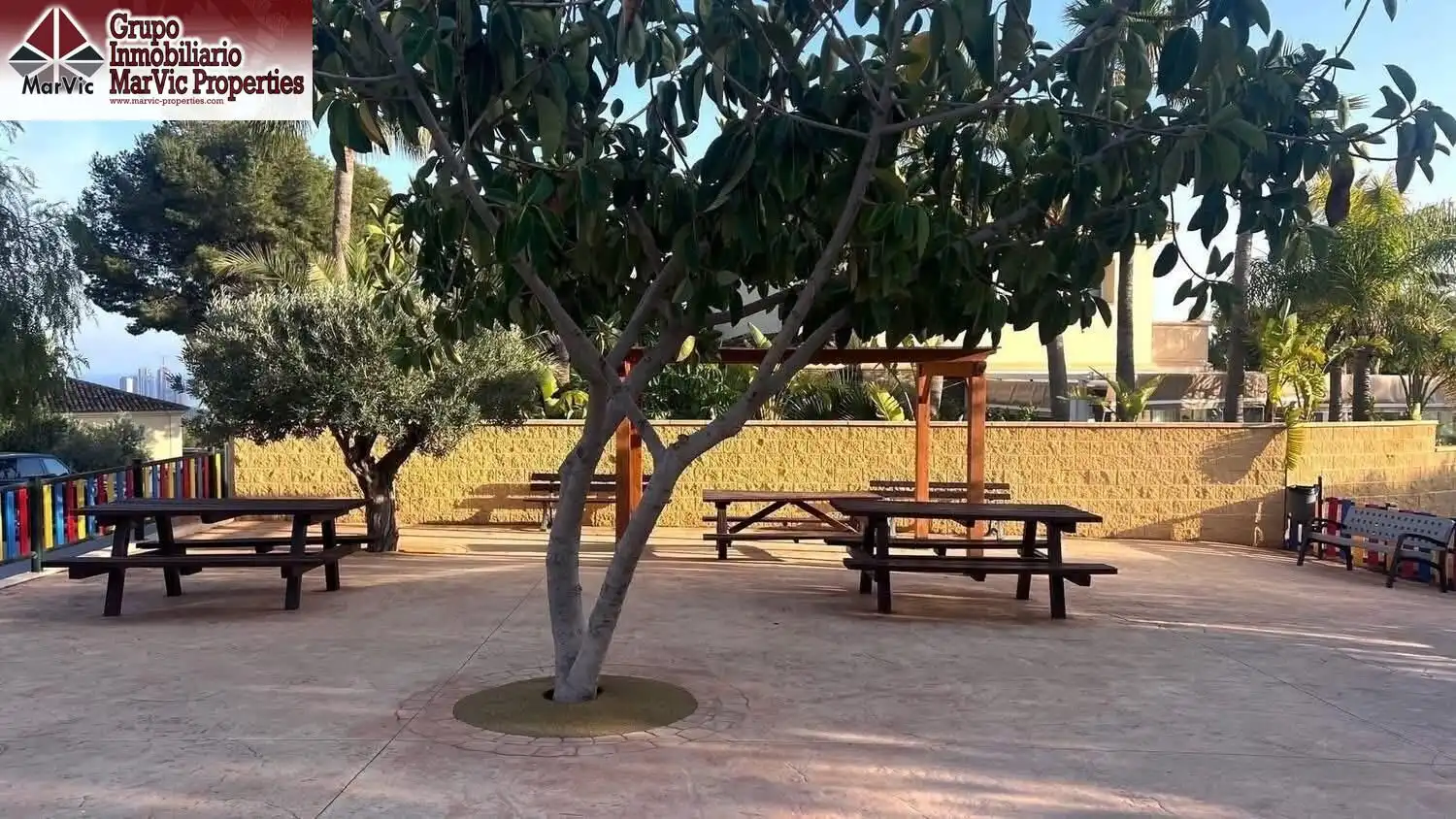 Adossat amb terrassa en venda a Golf Bahía, imagen 33