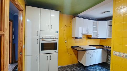Photo 5 of Flat for sale in C/ Guindales, Zona Renfe, Alcorcón