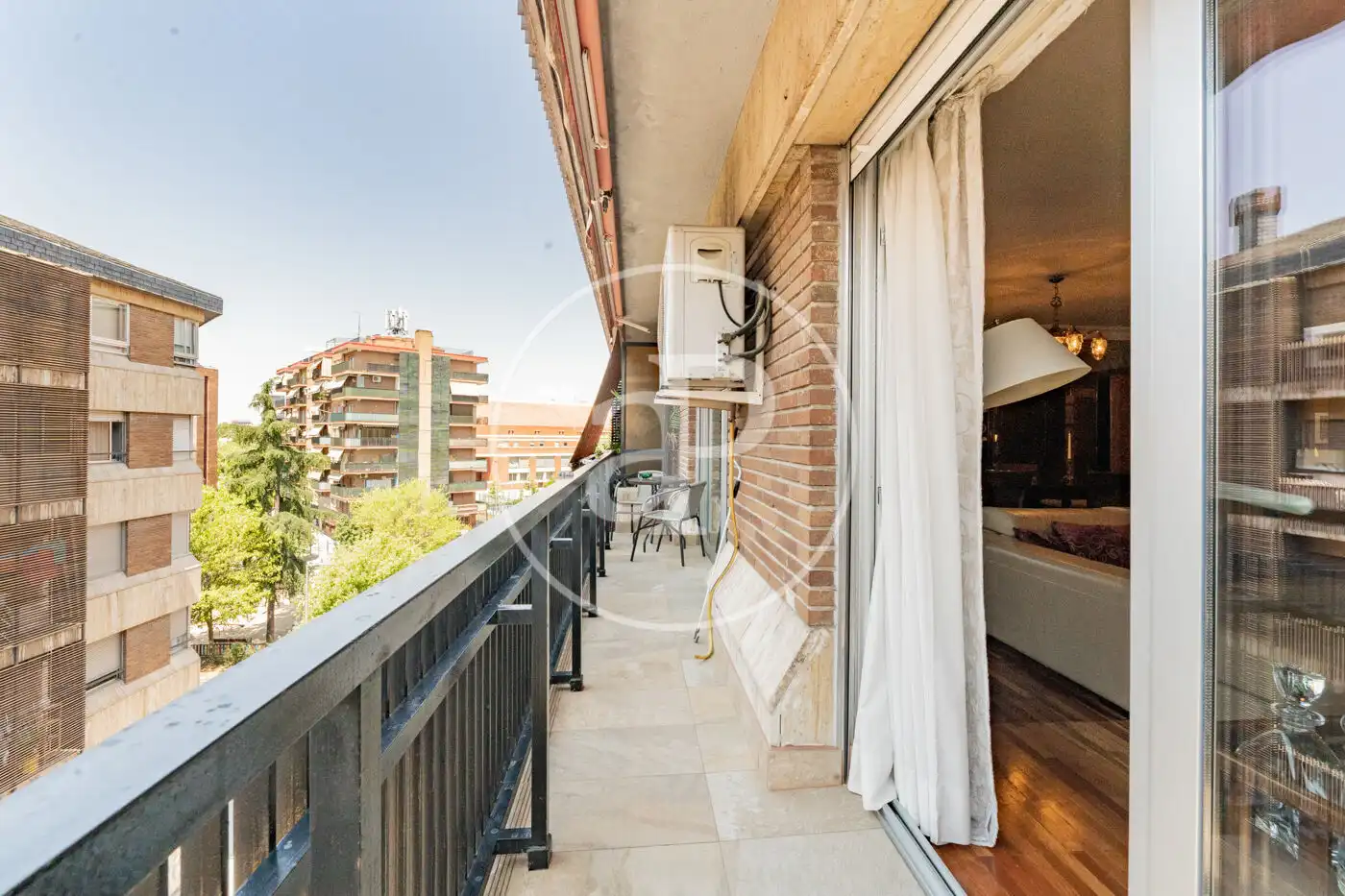 Piso en venta en C. de Pechuán, Ciudad Jardín