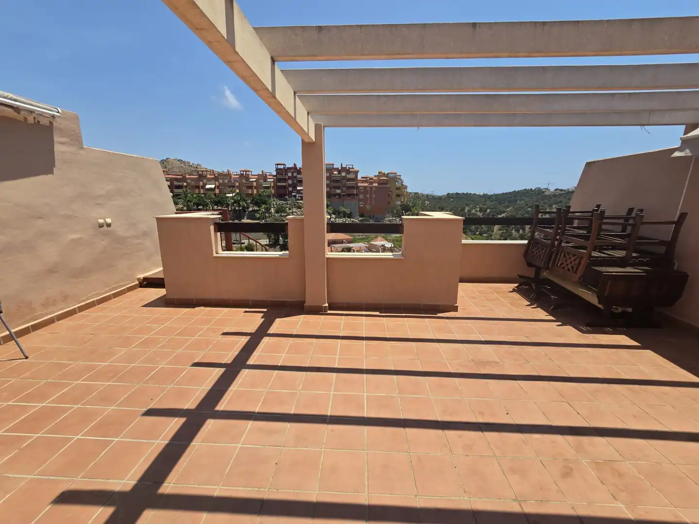 Terrasse von Dachboden zur Miete in Marbella mit Möbliert