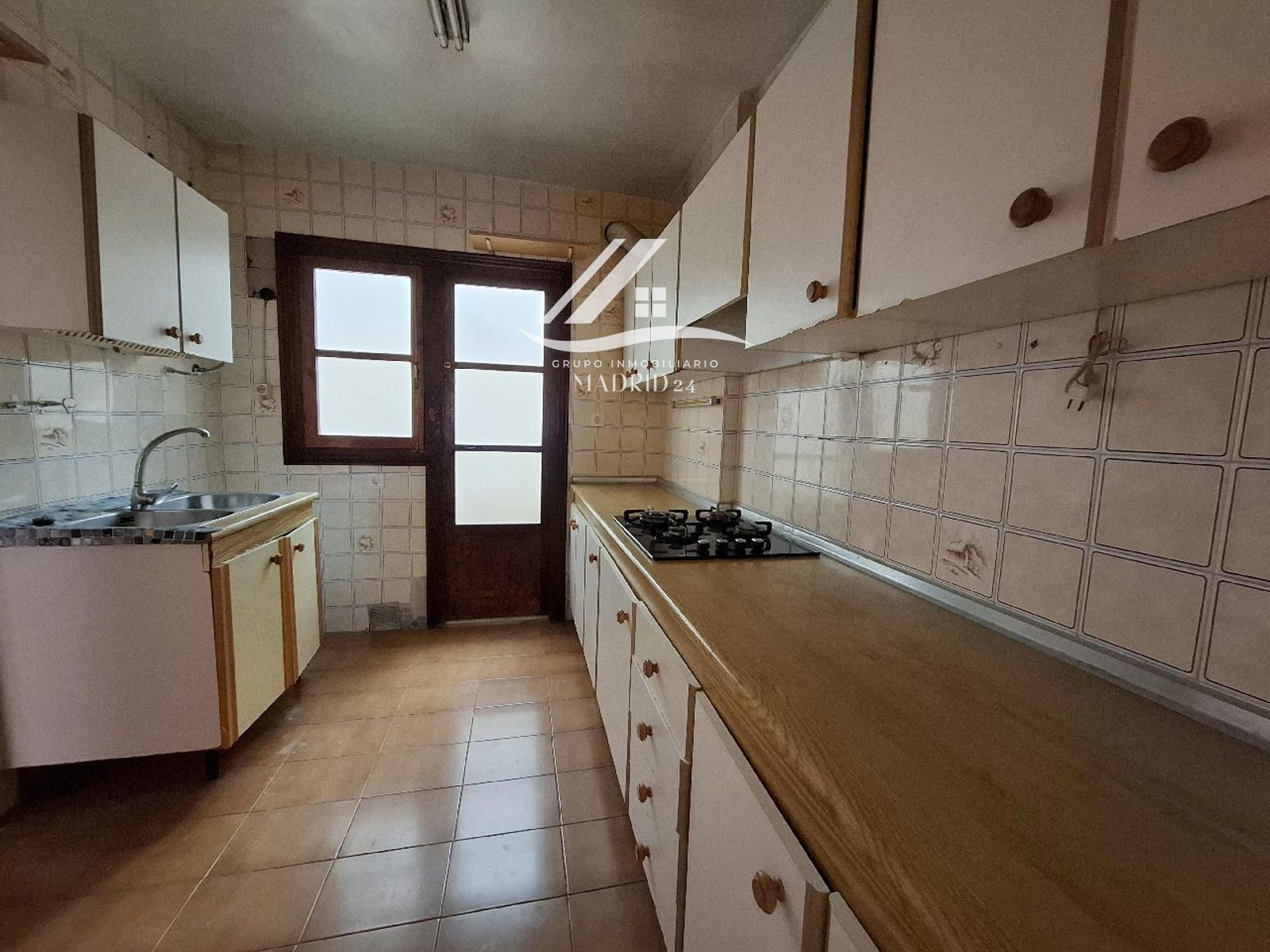 Kitchen of Flat for sale in Roquetas de Mar  with Terrace