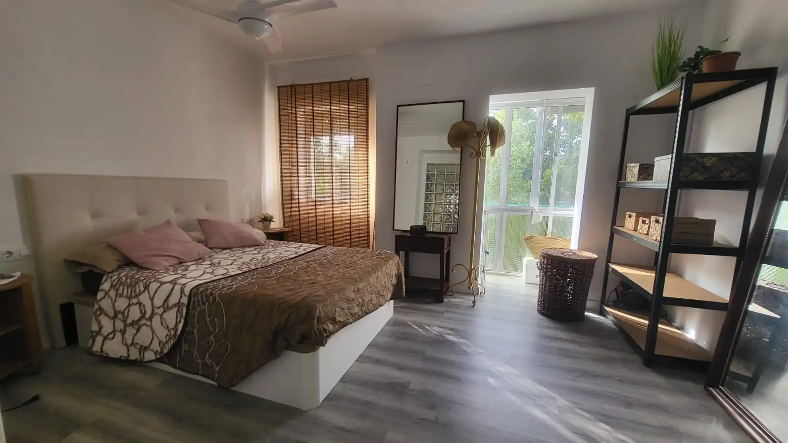 Apartments for rent in Calle Virgen de los Remedios, El Juncal - Vallealto