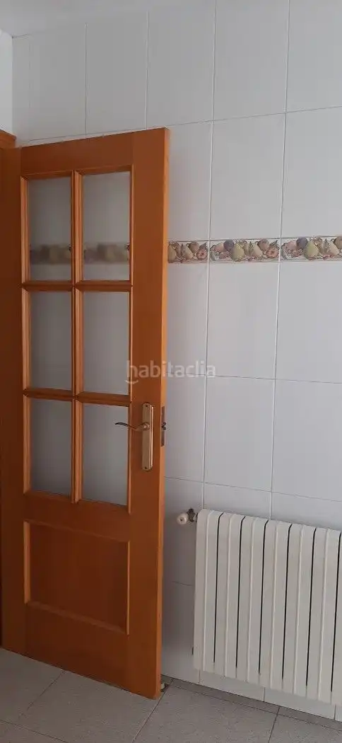 Casa con jardín en venta en Carrer Joaquim Ruyra 6, imagen 6